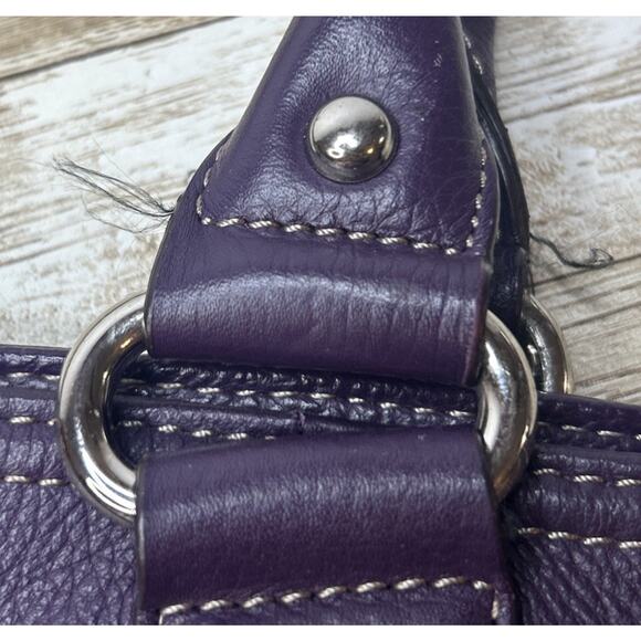Tignanello Purple Leather Purse Handbag Shoulder Bag - Picture 14 of 16
